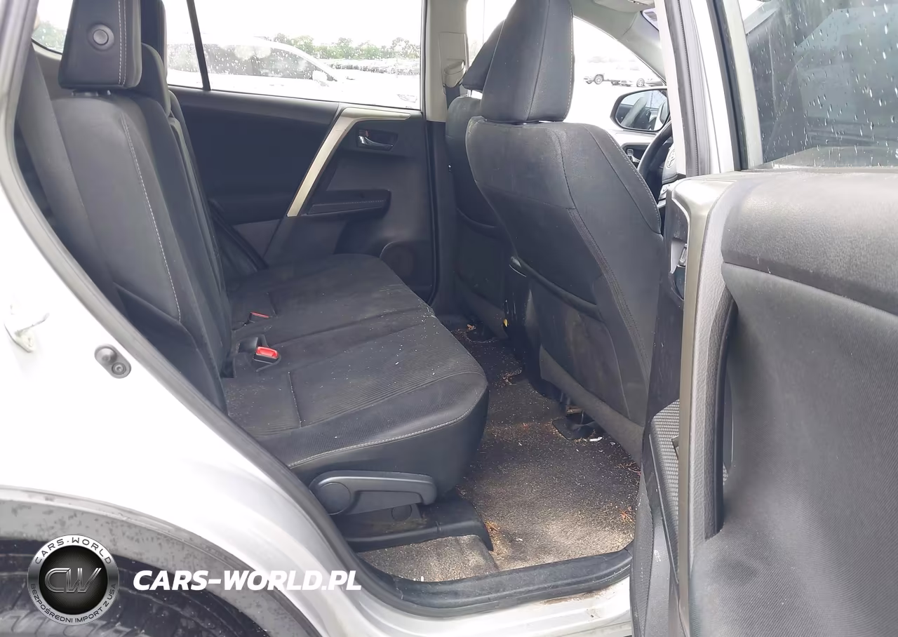 2015 Toyota Rav4 Xle VIN:2T3RFREV2FW404355 - 8