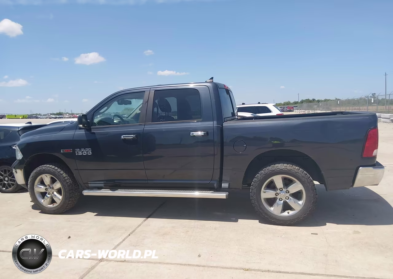 2015 Ram 1500 Big Horn VIN:1C6RR7LM6FS680639 - 14