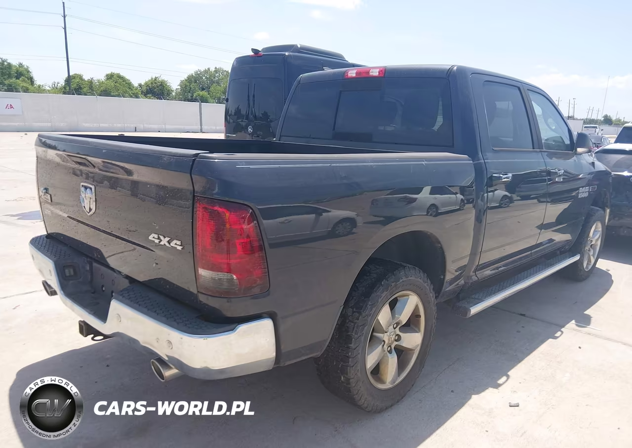 2015 Ram 1500 Big Horn VIN:1C6RR7LM6FS680639 - 4