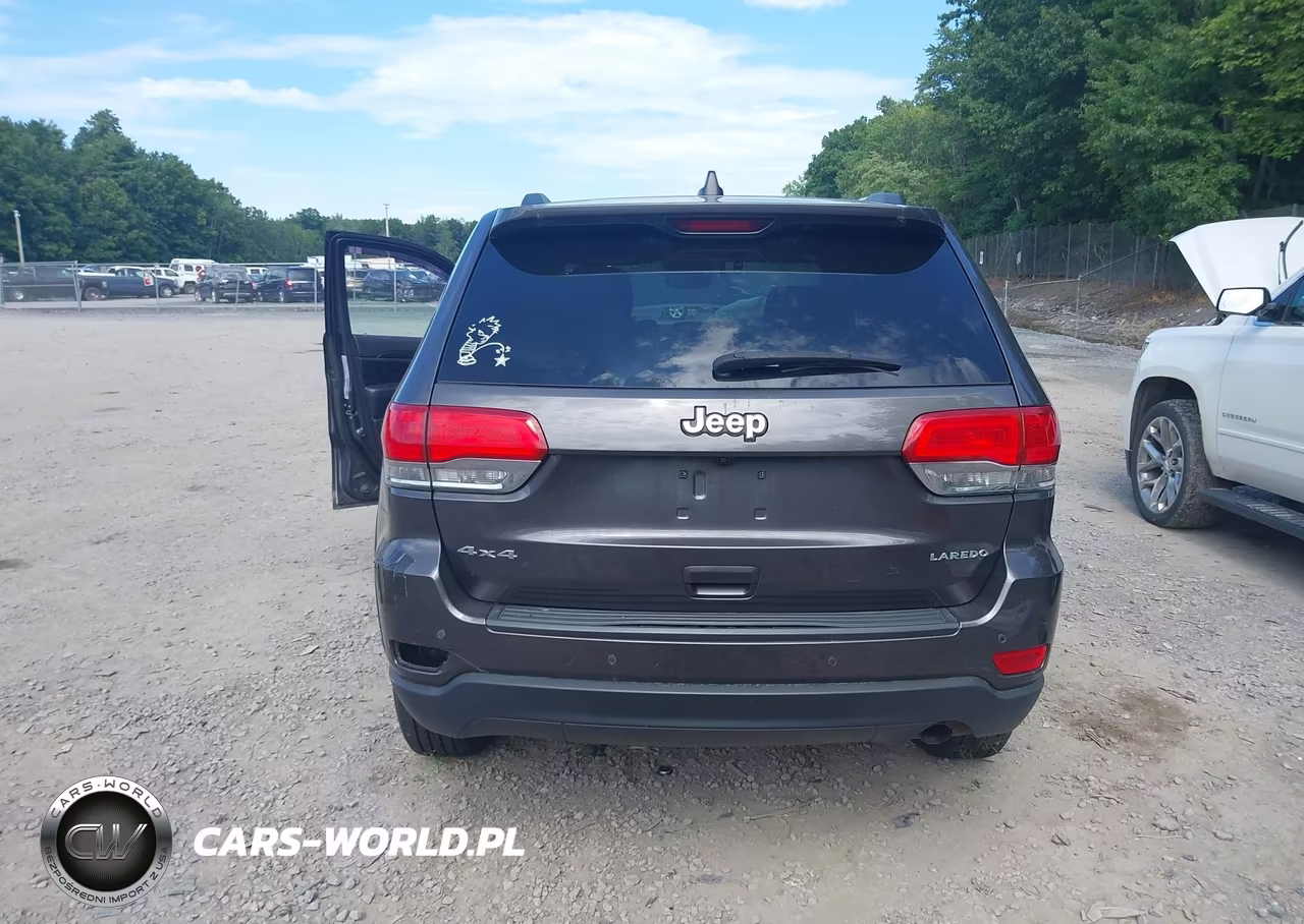 2017 Jeep Grand Cherokee Laredo VIN:1C4RJFAG8HC602822 - 17
