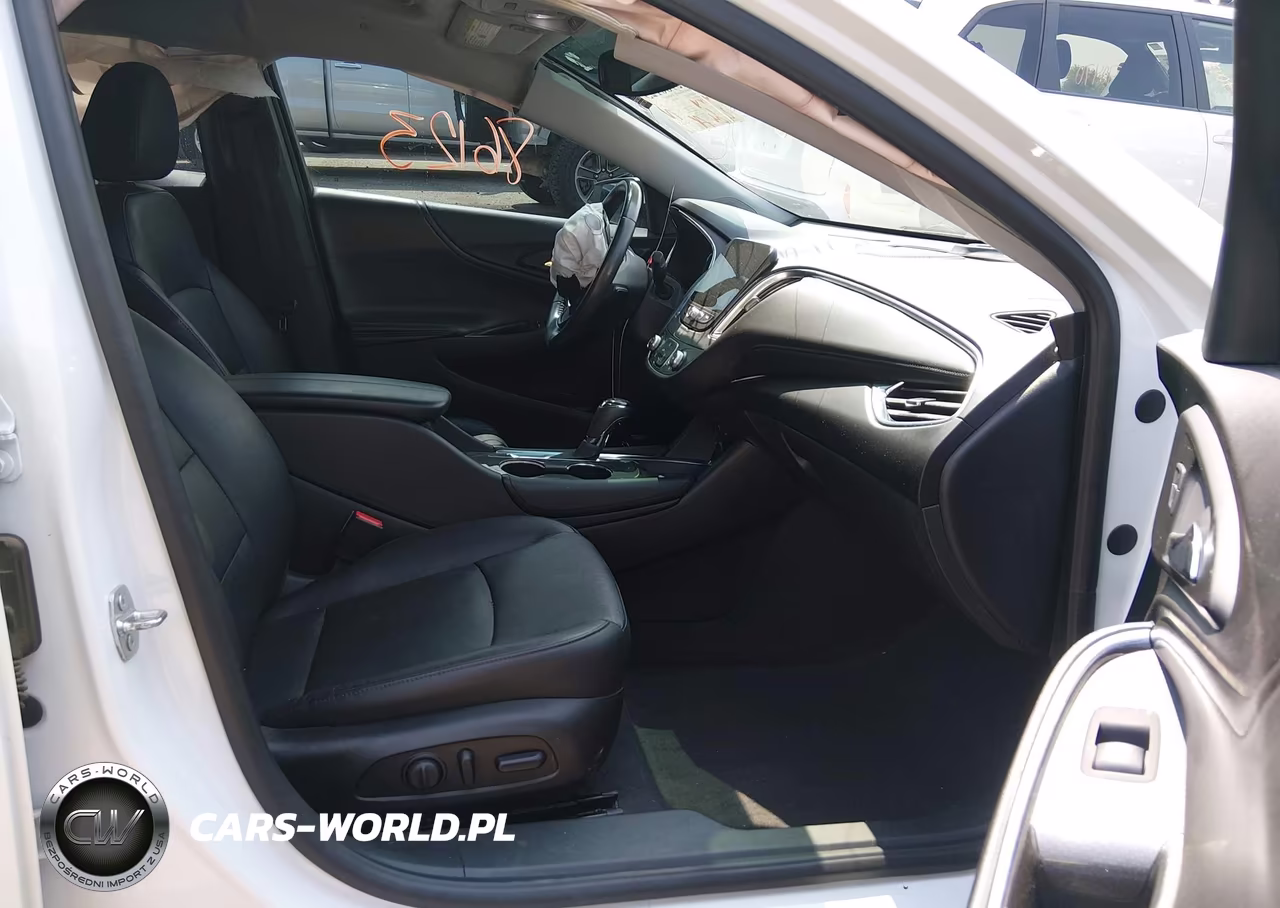 2018 Chevrolet Malibu Lt VIN:1G1ZD5ST5JF236649 - 5