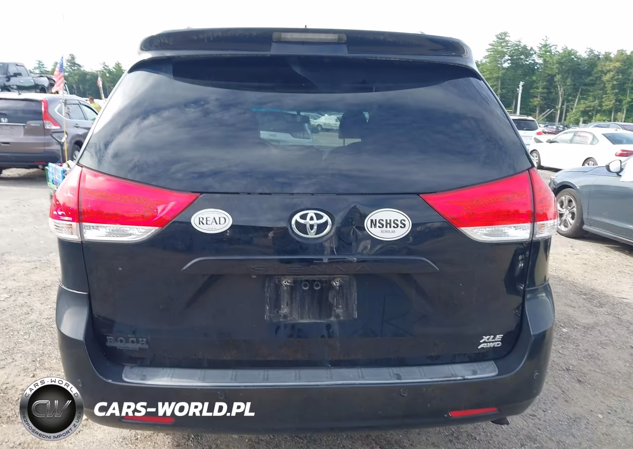 2011 Toyota Sienna Xle VIN:5TDDK3DC4BS014064 - 17