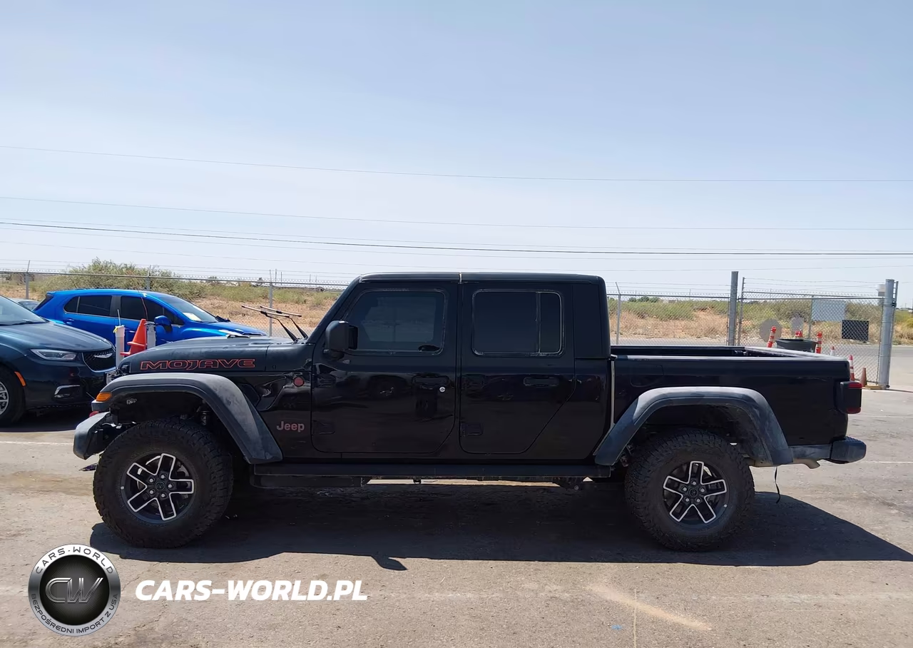 2026 Jeep Gladiator Mojave 4X4 VIN:1C6RJTEG5TL162230 - 13