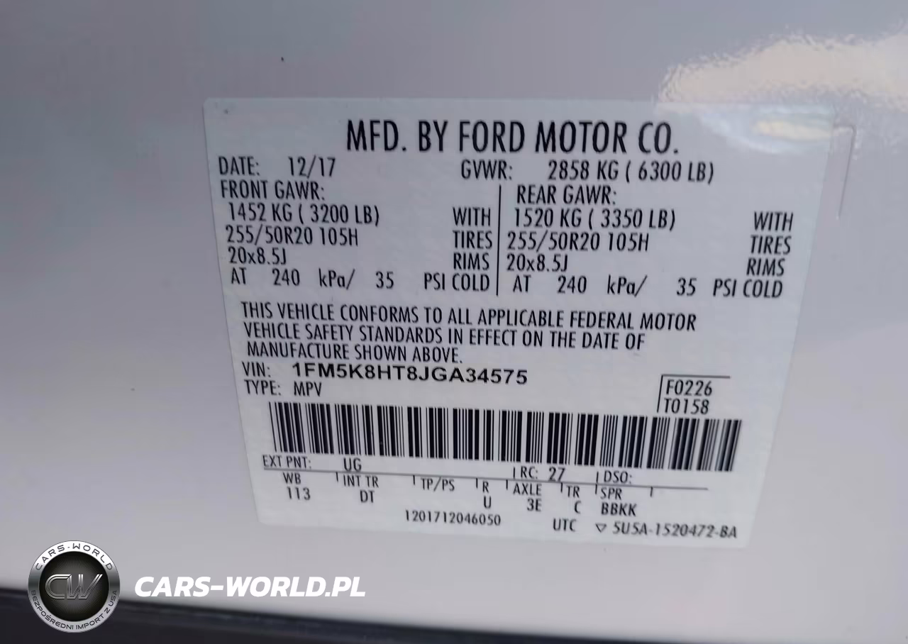 2018 Ford Explorer Platinum VIN:1FM5K8HT8JGA34575 - 9