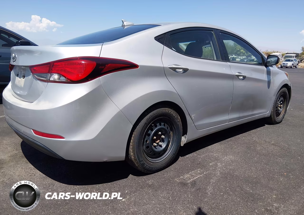 2016 Hyundai Elantra Se VIN:5NPDH4AE8GH687639 - 4