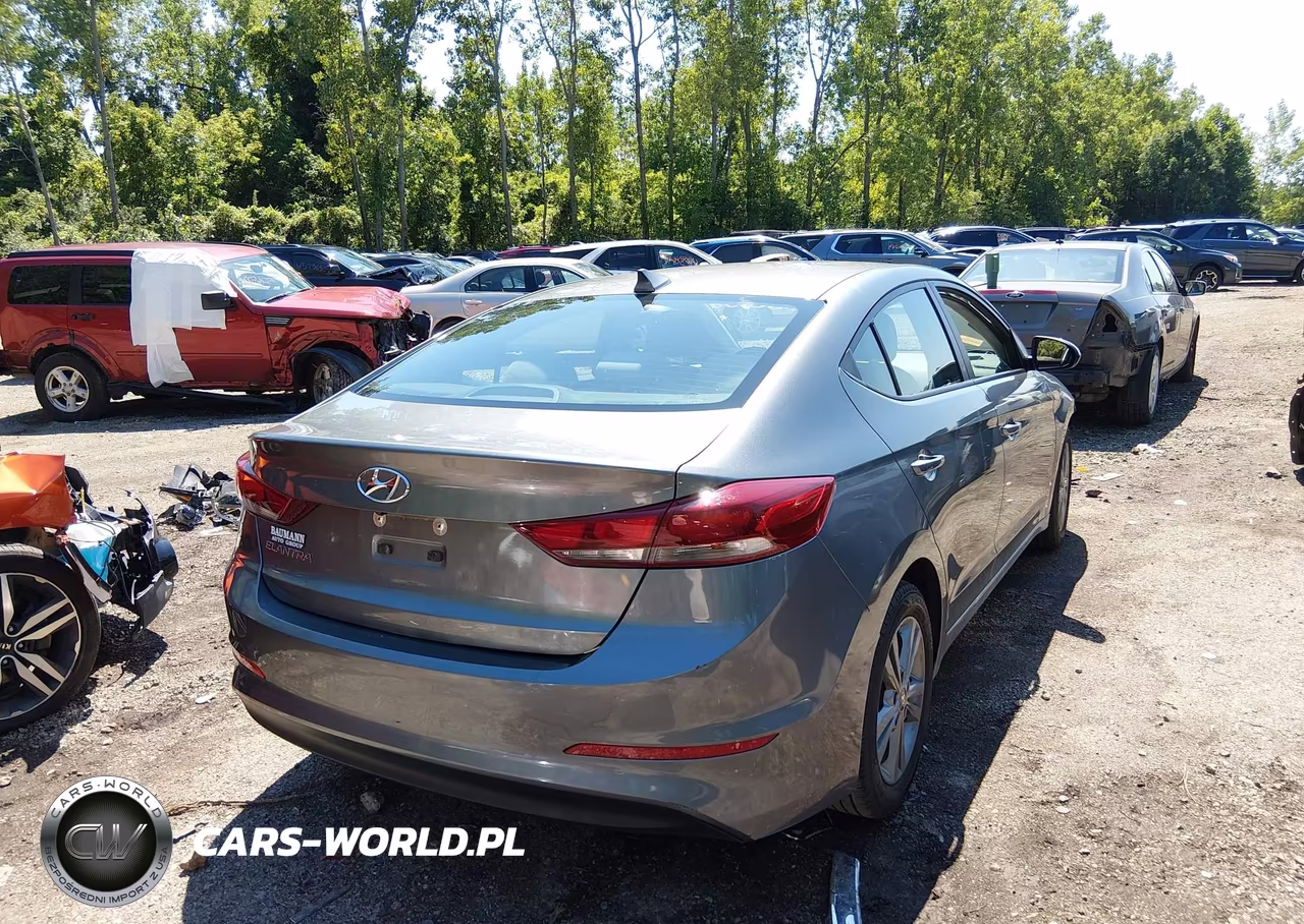2017 Hyundai Elantra Se VIN:KMHD84LF9HU228404 - 4