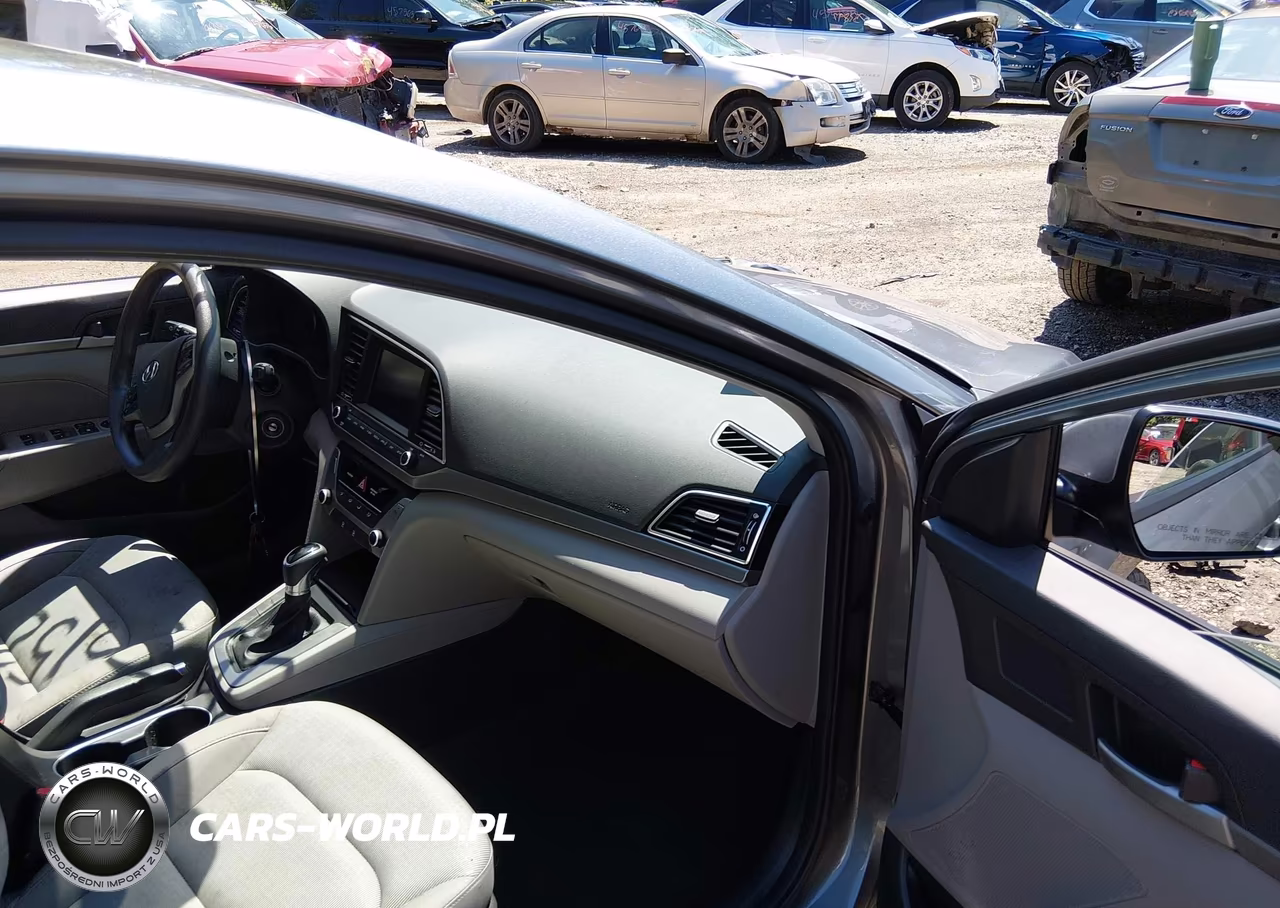 2017 Hyundai Elantra Se VIN:KMHD84LF9HU228404 - 5
