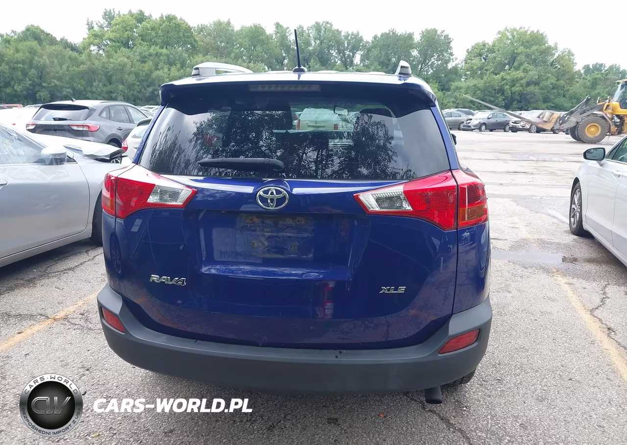 2015 Toyota Rav4 Xle VIN:2T3WFREVXFW221370 - 16
