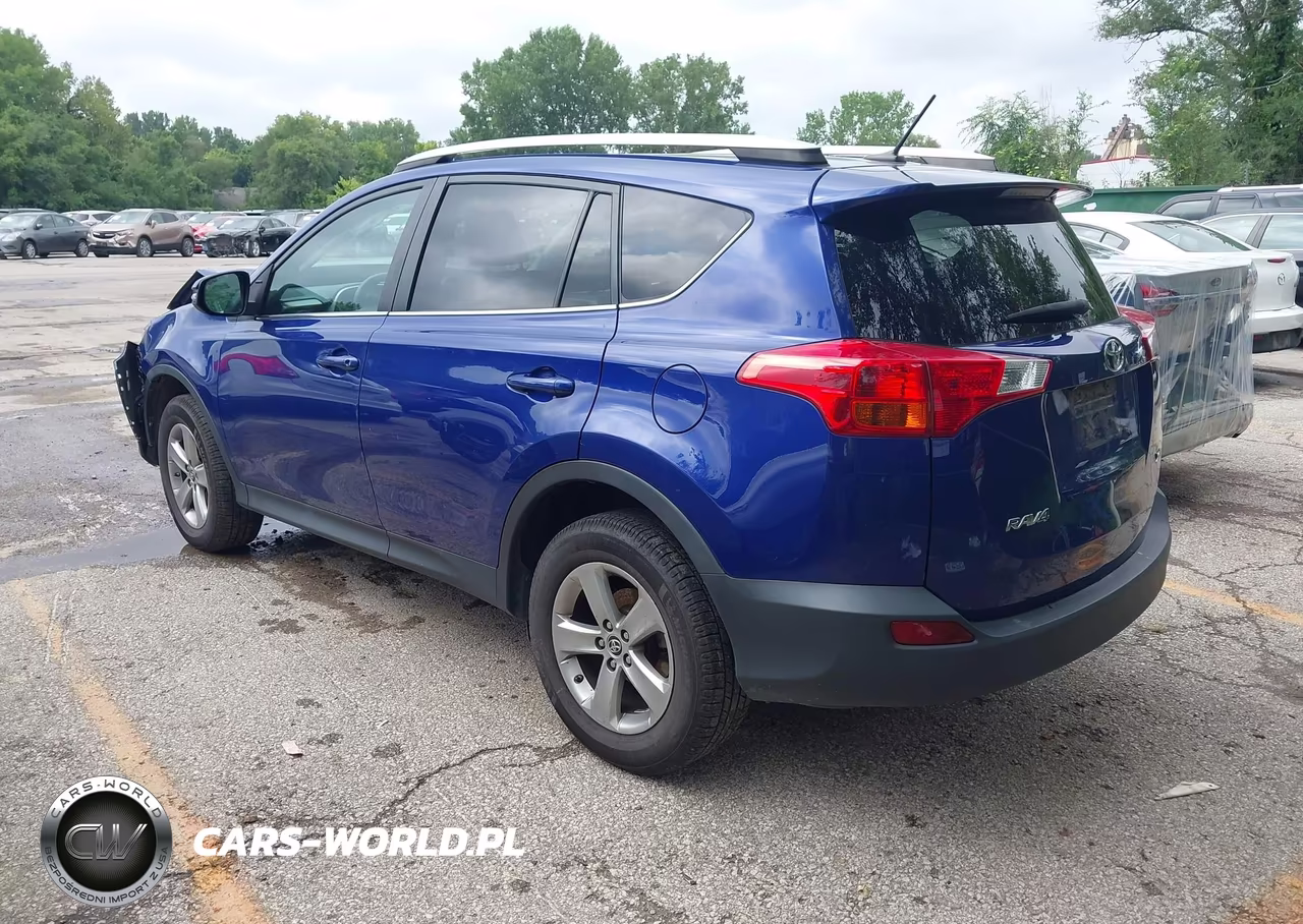 2015 Toyota Rav4 Xle VIN:2T3WFREVXFW221370 - 3