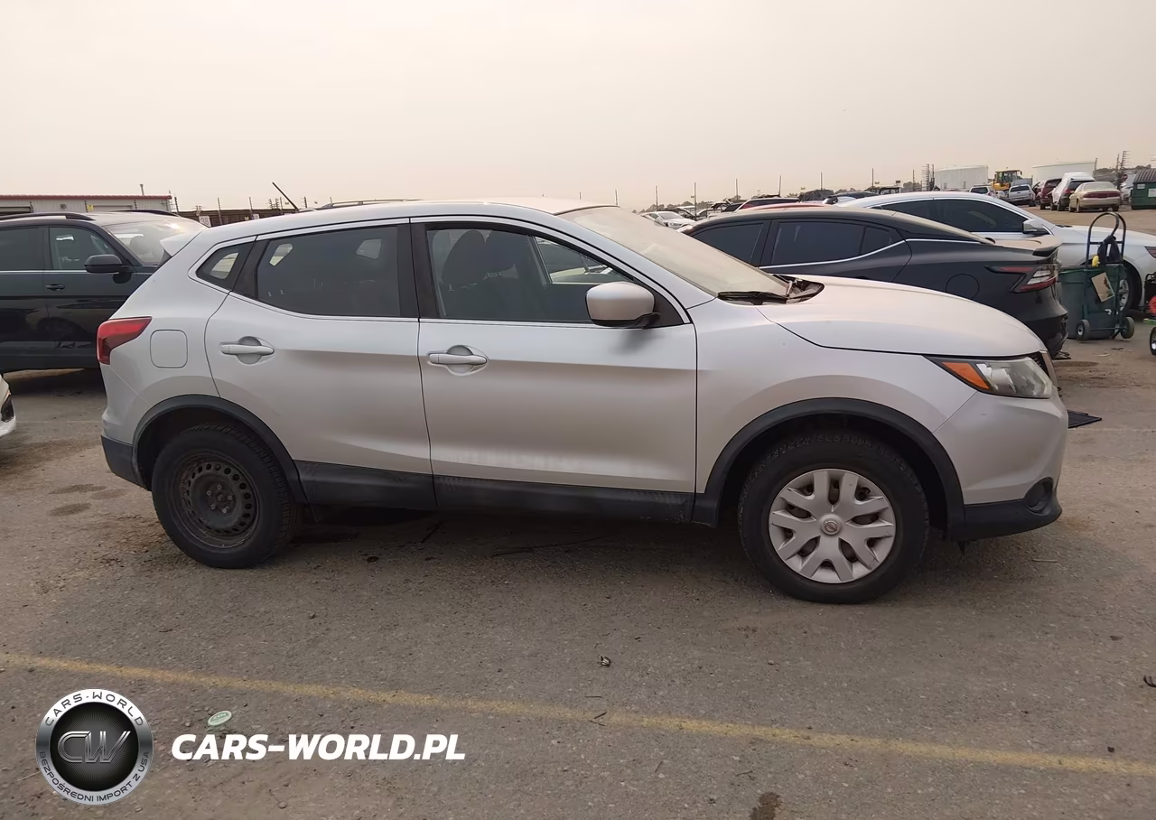 2019 Nissan Rogue Sport S VIN:JN1BJ1CR7KW630297 - 13