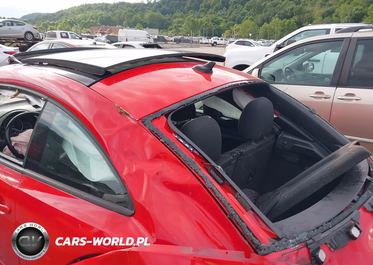 2018 Volkswagen Beetle 2.0T Coast-2.0T S VIN:3VWFD7ATXJM705965 - 13
