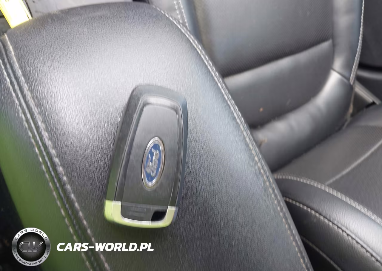 2022 Ford Escape Titanium VIN:1FMCU9J97NUA32362 - 11