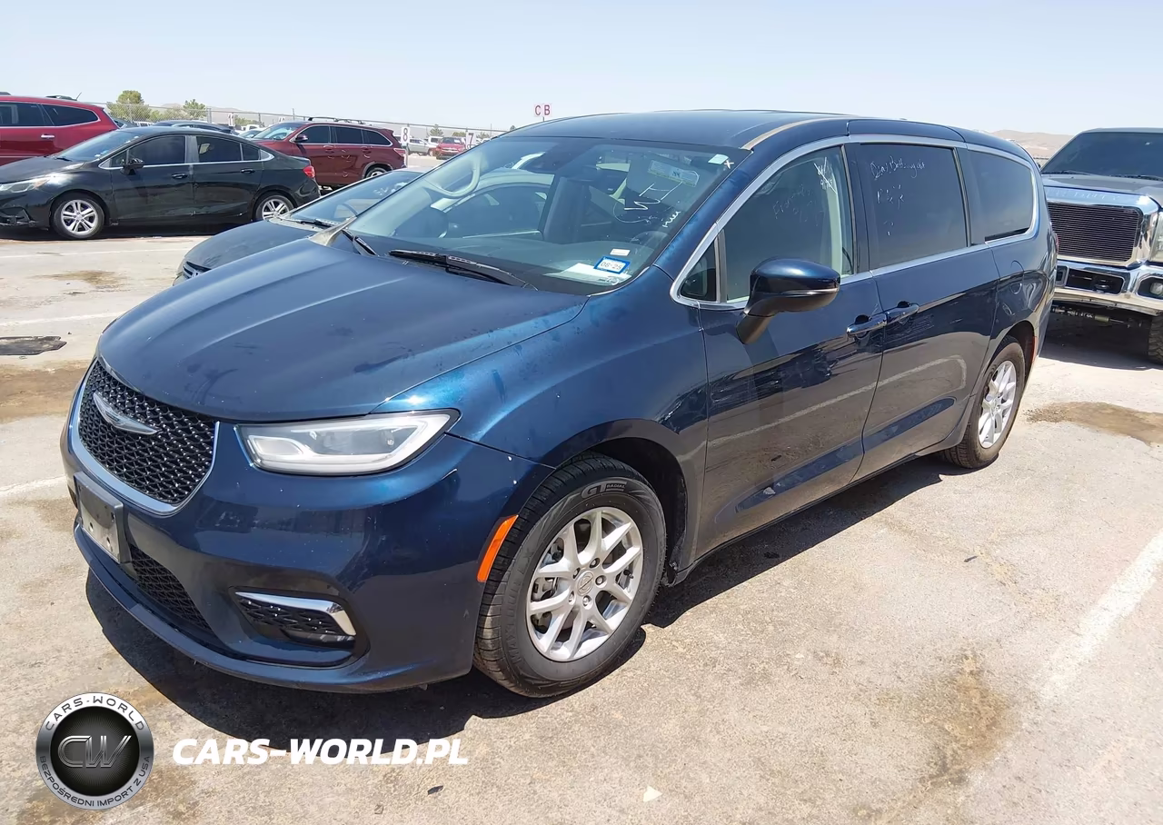 2023 Chrysler Pacifica Touring L VIN:2C4RC1BG0PR627568 - 2
