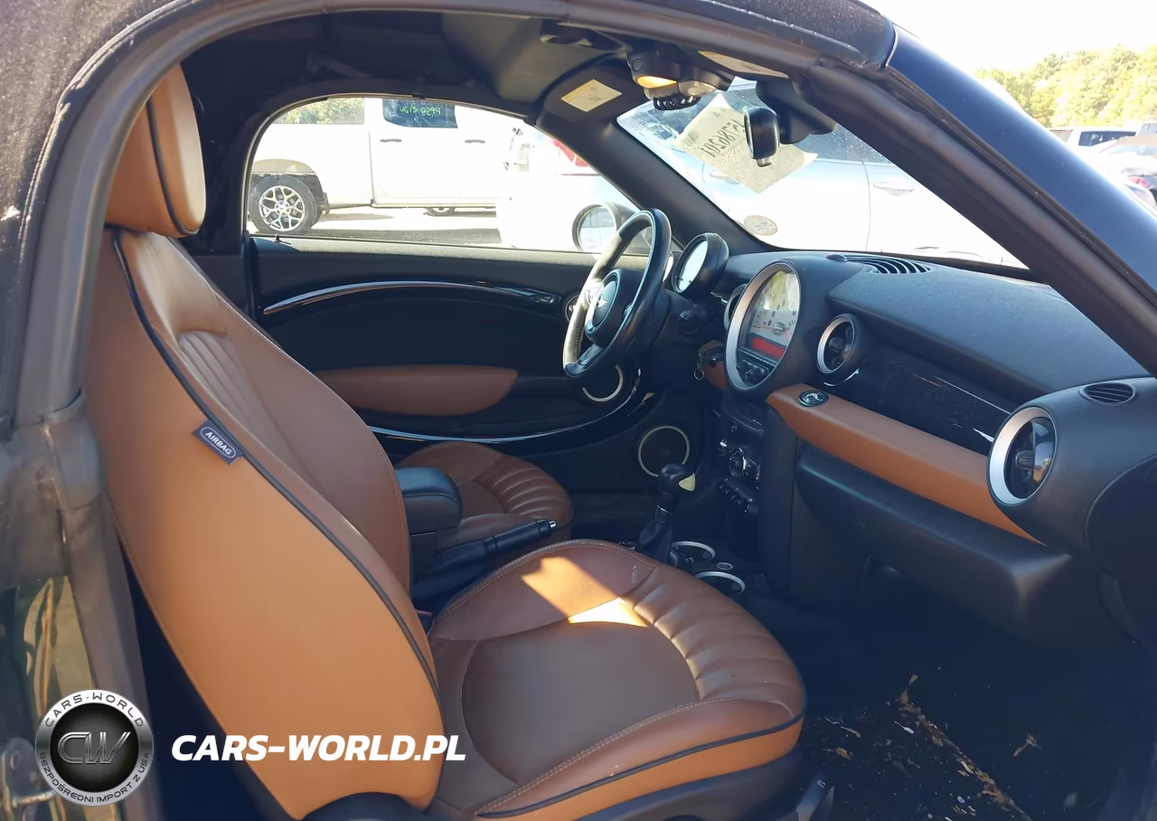 2013 Mini Roadster Cooper VIN:WMWSY1C55DT625400 - 5