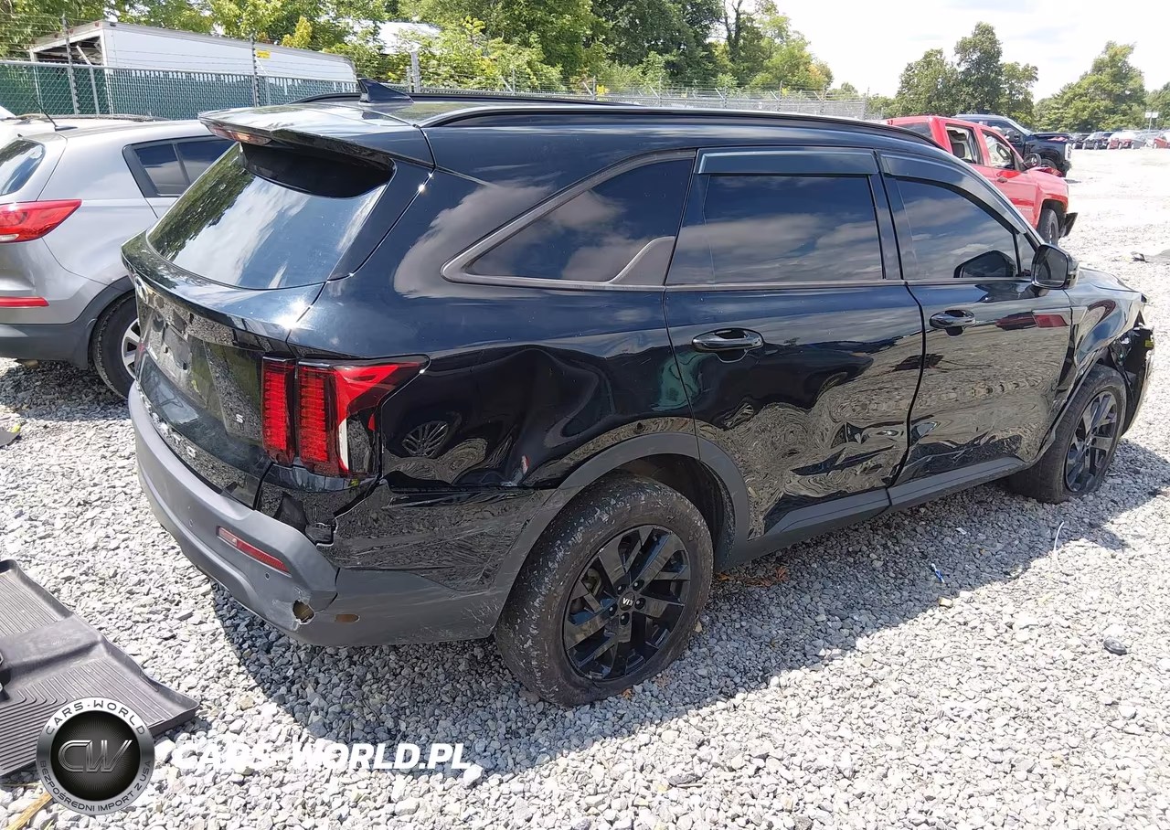 2021 Kia Sorento S VIN:5XYRLDLCXMG013902 - 4