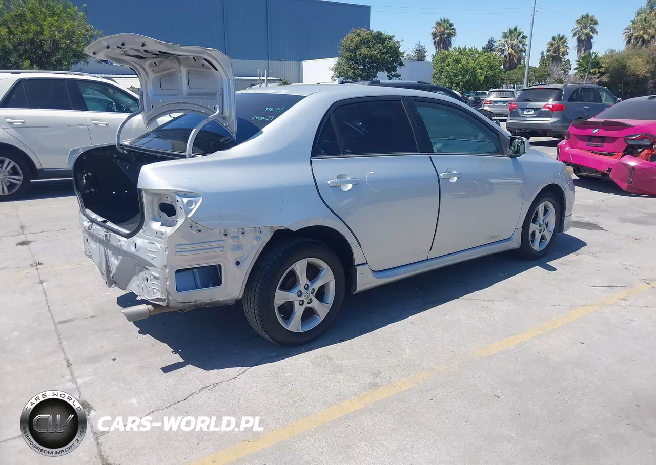 2013 Toyota Corolla S VIN:5YFBU4EE9DP152637 - 4