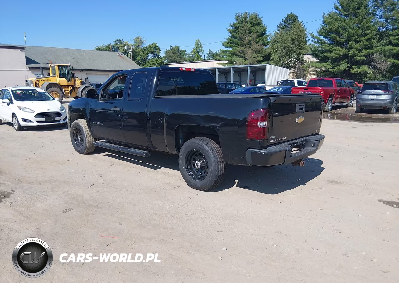 2011 Chevrolet Silverado K1500 Lt VIN:1GCRKSE3XBZ433775 - 3