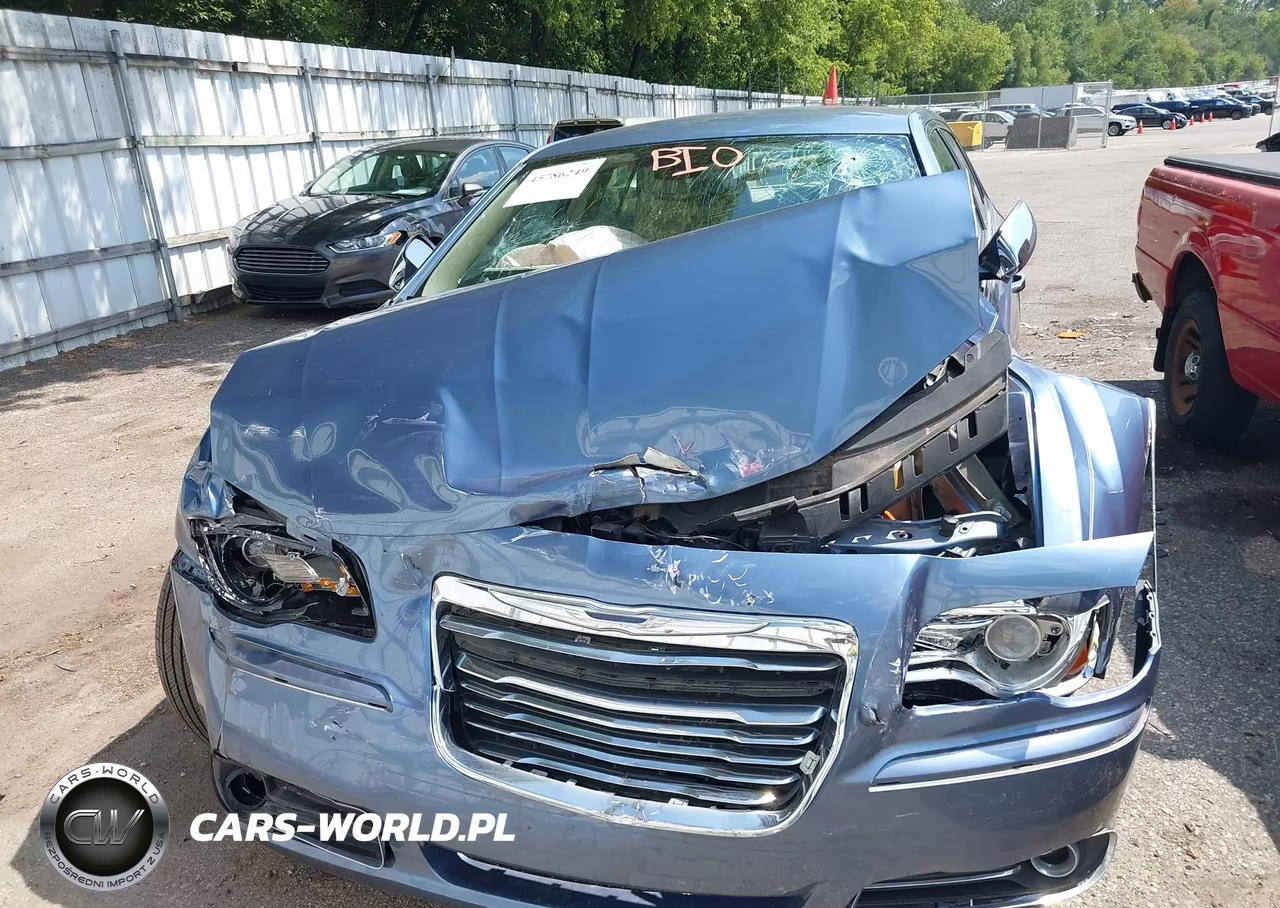 2011 Chrysler 300C VIN:2C3CA6CT6BH592655 - 12
