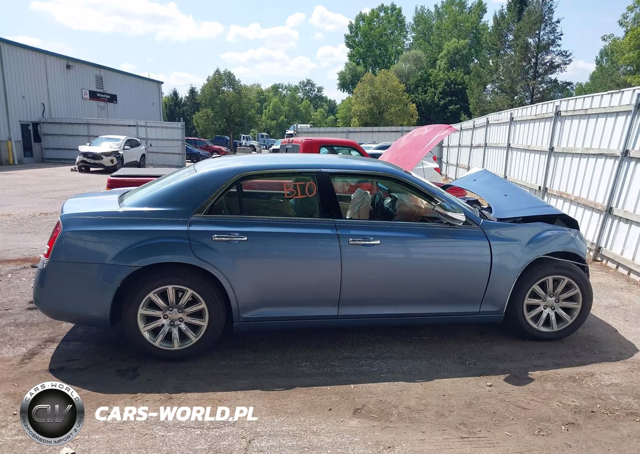2011 Chrysler 300C VIN:2C3CA6CT6BH592655 - 13