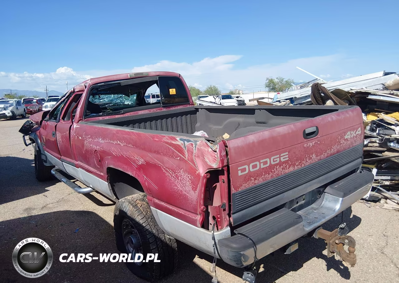 1999 Dodge Ram 2500 St VIN:3B7KF2366XG229632 - 13