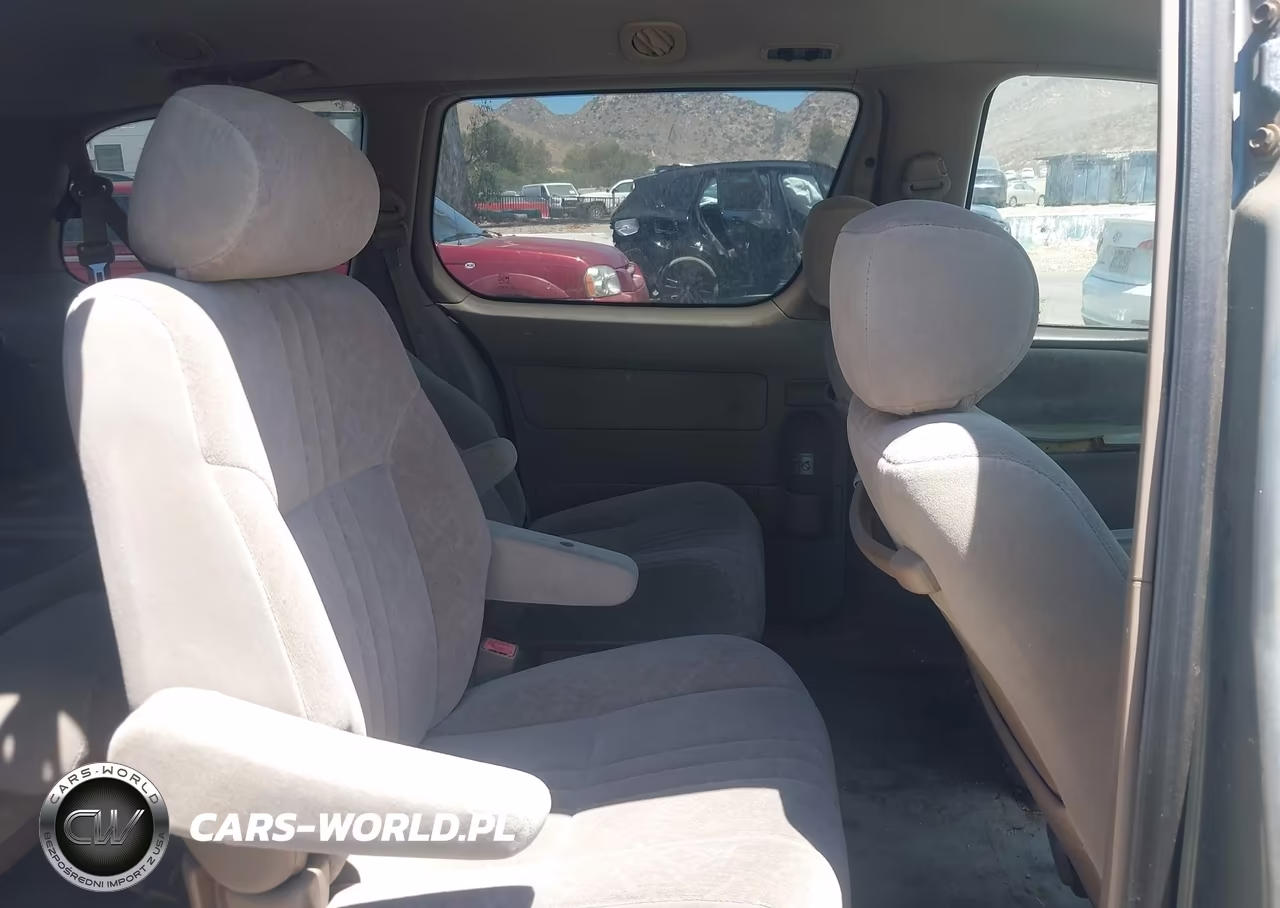 2000 Toyota Sienna Le VIN:4T3ZF13C5YU255638 - 8