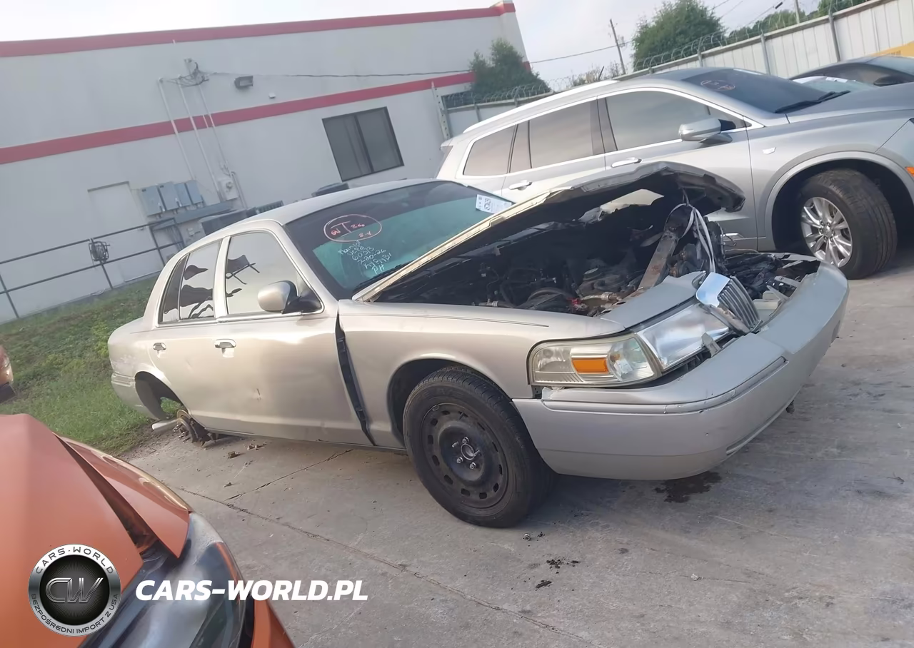 2005 Mercury Grand Marquis Gs