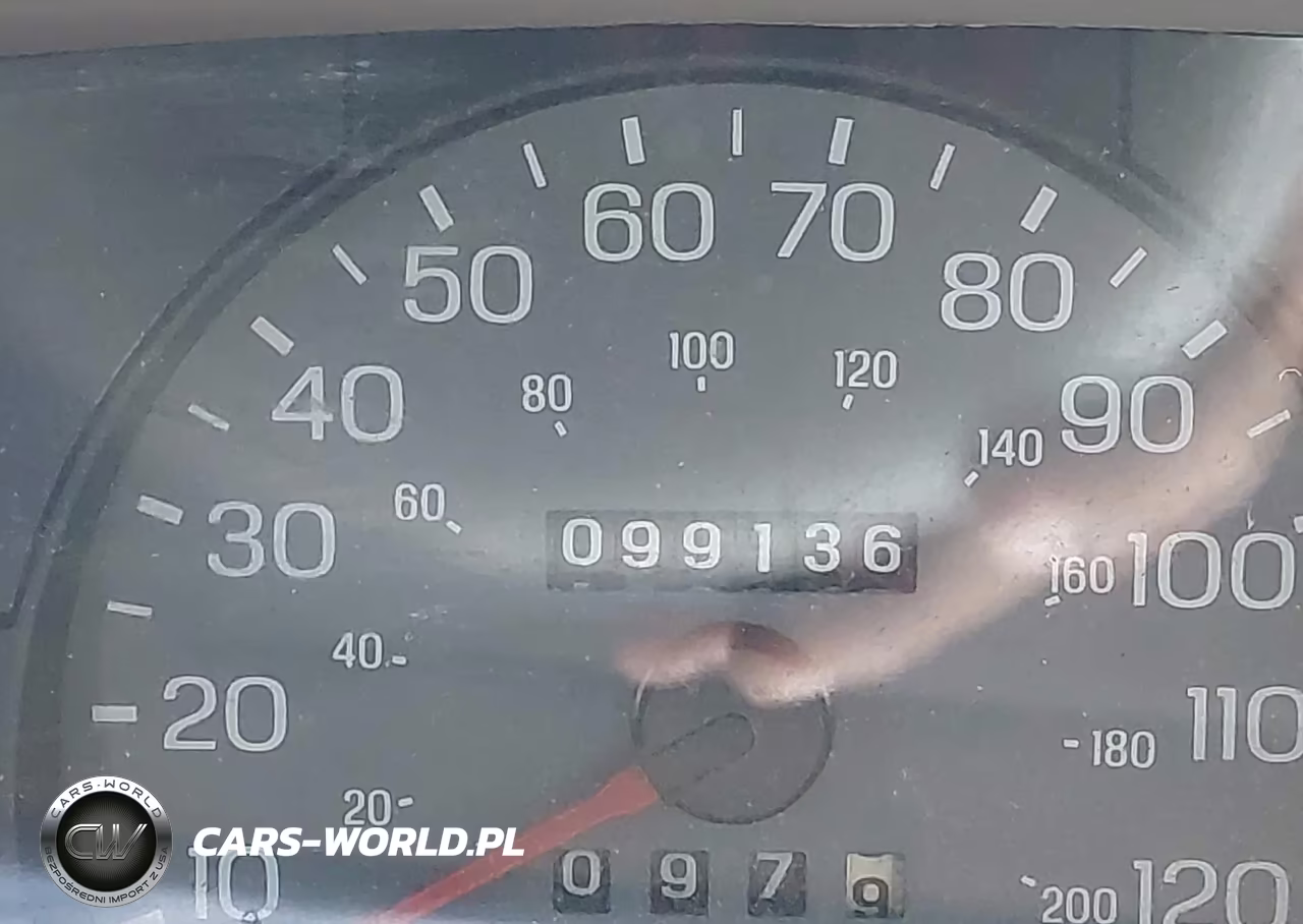 2005 Mercury Grand Marquis Gs VIN:2MEFM74W65X637911 - 16