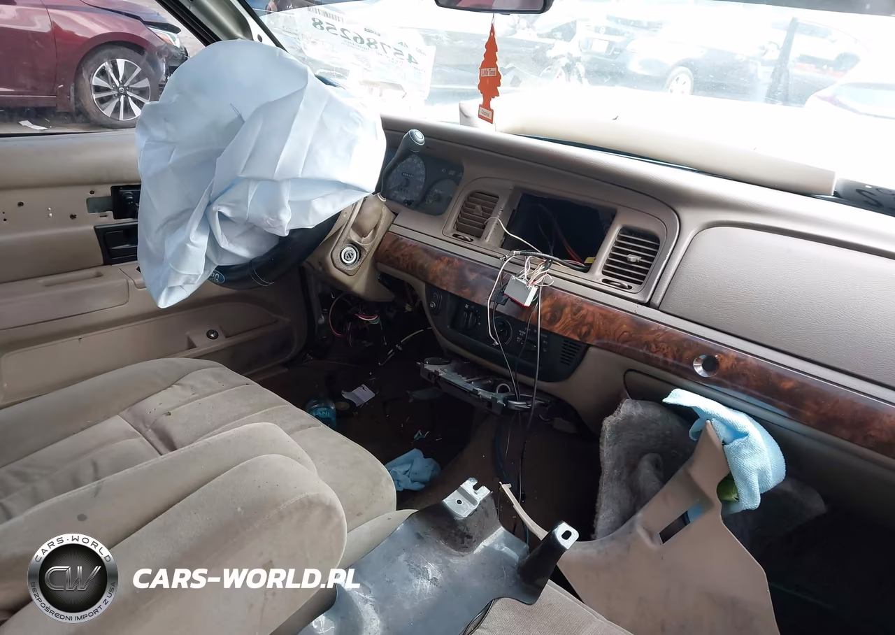 2005 Mercury Grand Marquis Gs VIN:2MEFM74W65X637911 - 5