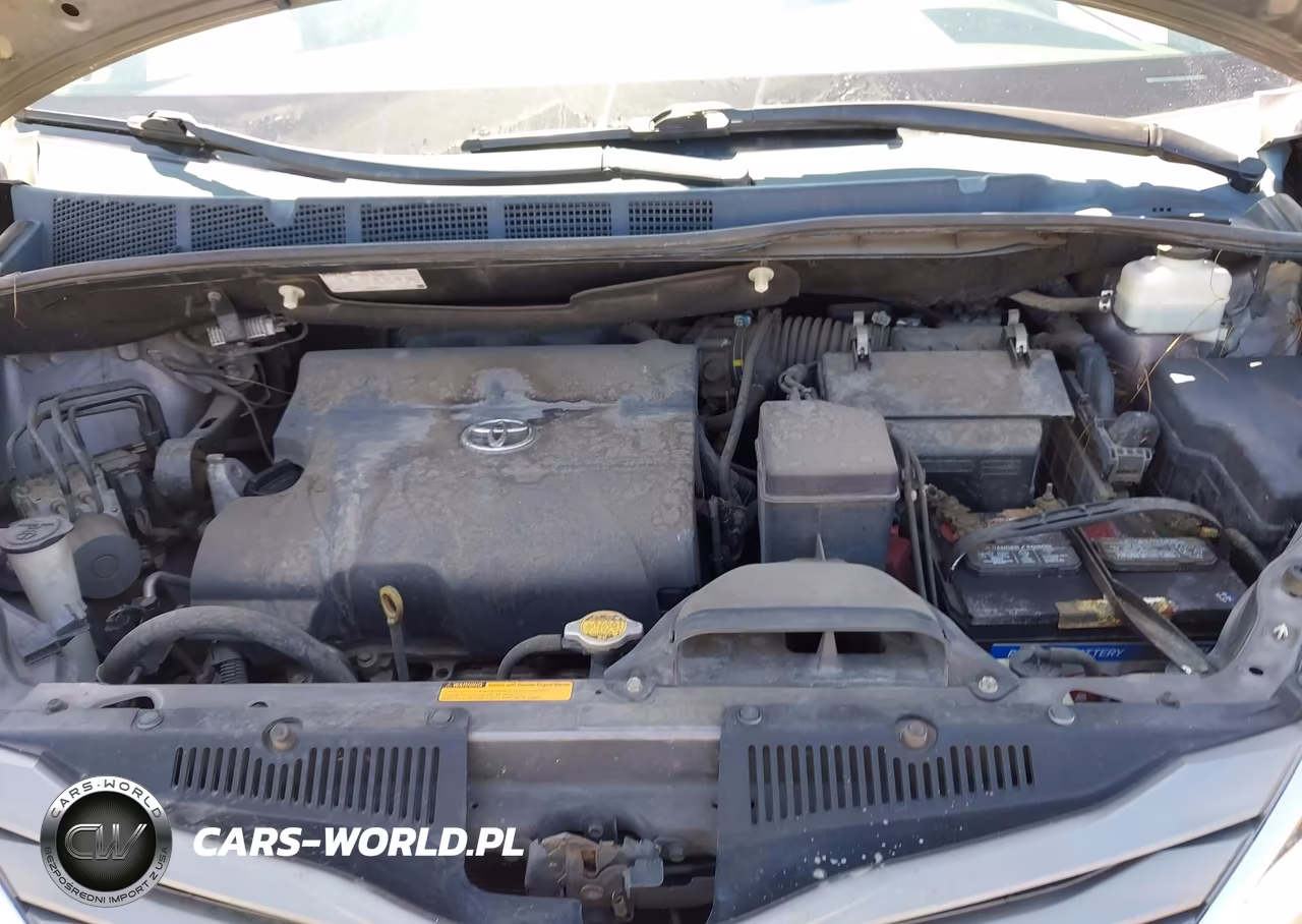 2014 Toyota Sienna Xle V6 8 Passenger VIN:5TDYK3DC2ES468383 - 10