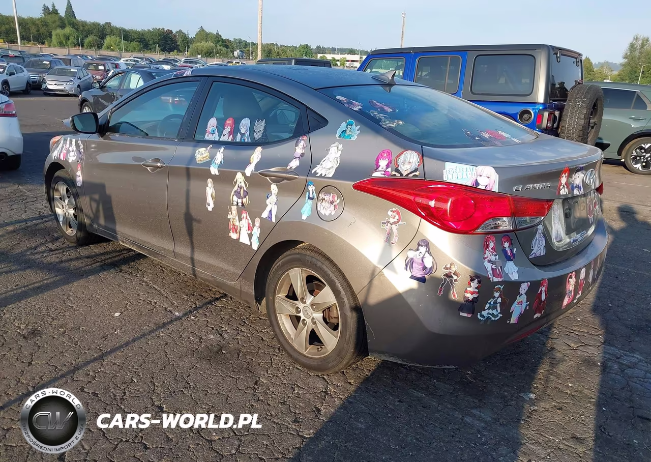 2012 Hyundai Elantra Gls VIN:5NPDH4AE2CH086740 - 3
