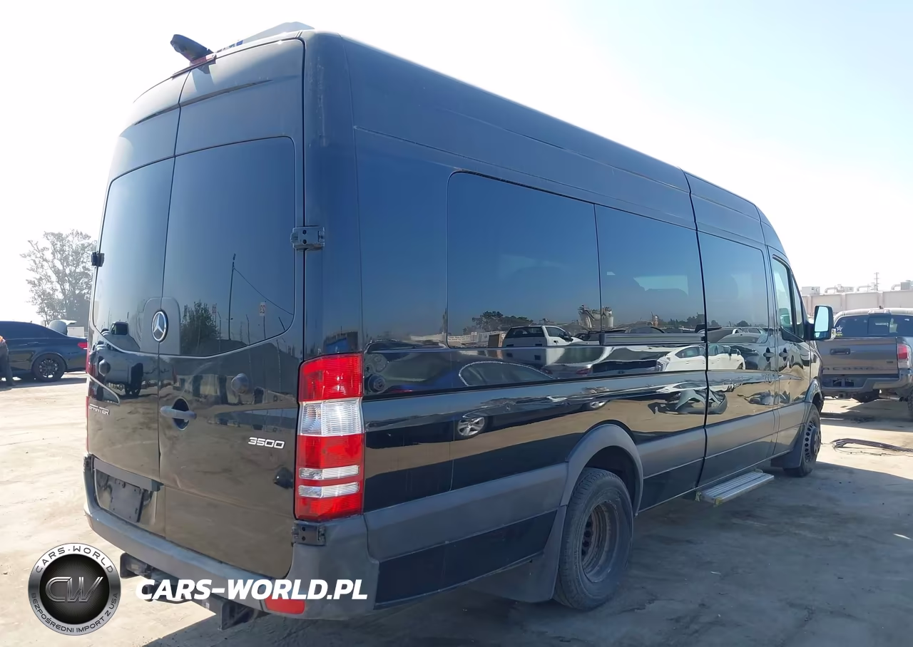 2017 Mercedes-Benz Sprinter 3500 High Roof V6 VIN:WDAPF1CD3HP372763 - 4