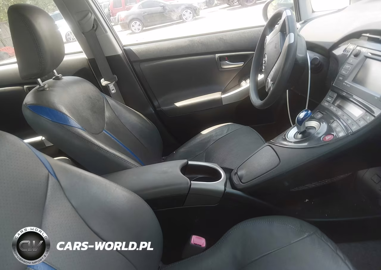 2012 Toyota Prius Three VIN:JTDKN3DU6C1558474 - 5