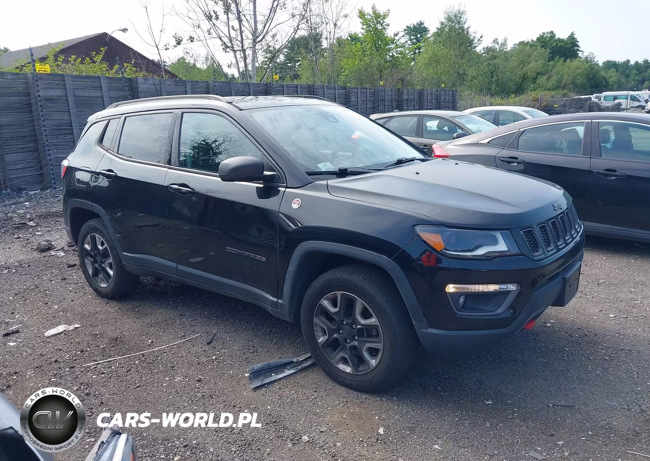 2017 Jeep New Compass Trailhawk 4X4 – zdjęcie 1 z 16