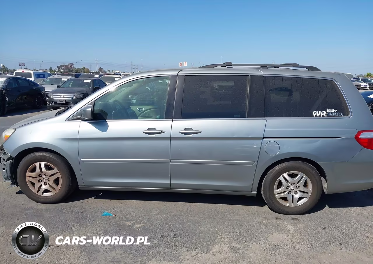 2005 Honda Odyssey VIN:5FNRL38875B030292 - 15