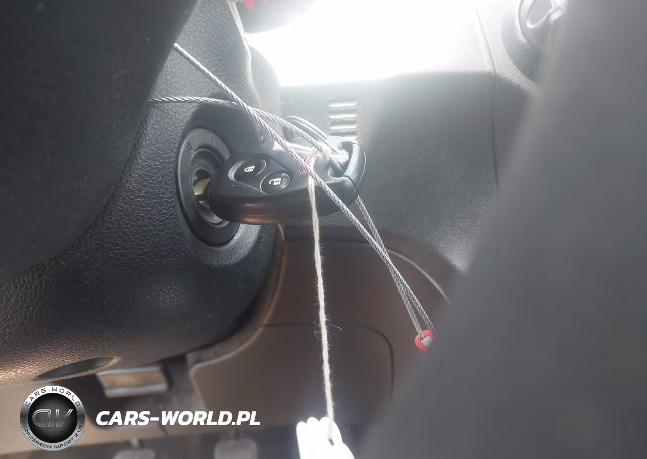 2011 Honda Fit VIN:JHMGE8G35BS001147 - 11