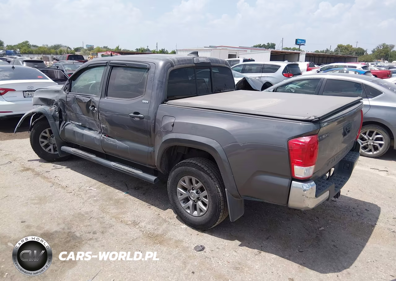 2017 Toyota Tacoma Sr5 V6 VIN:5TFAZ5CNXHX045898 - 3