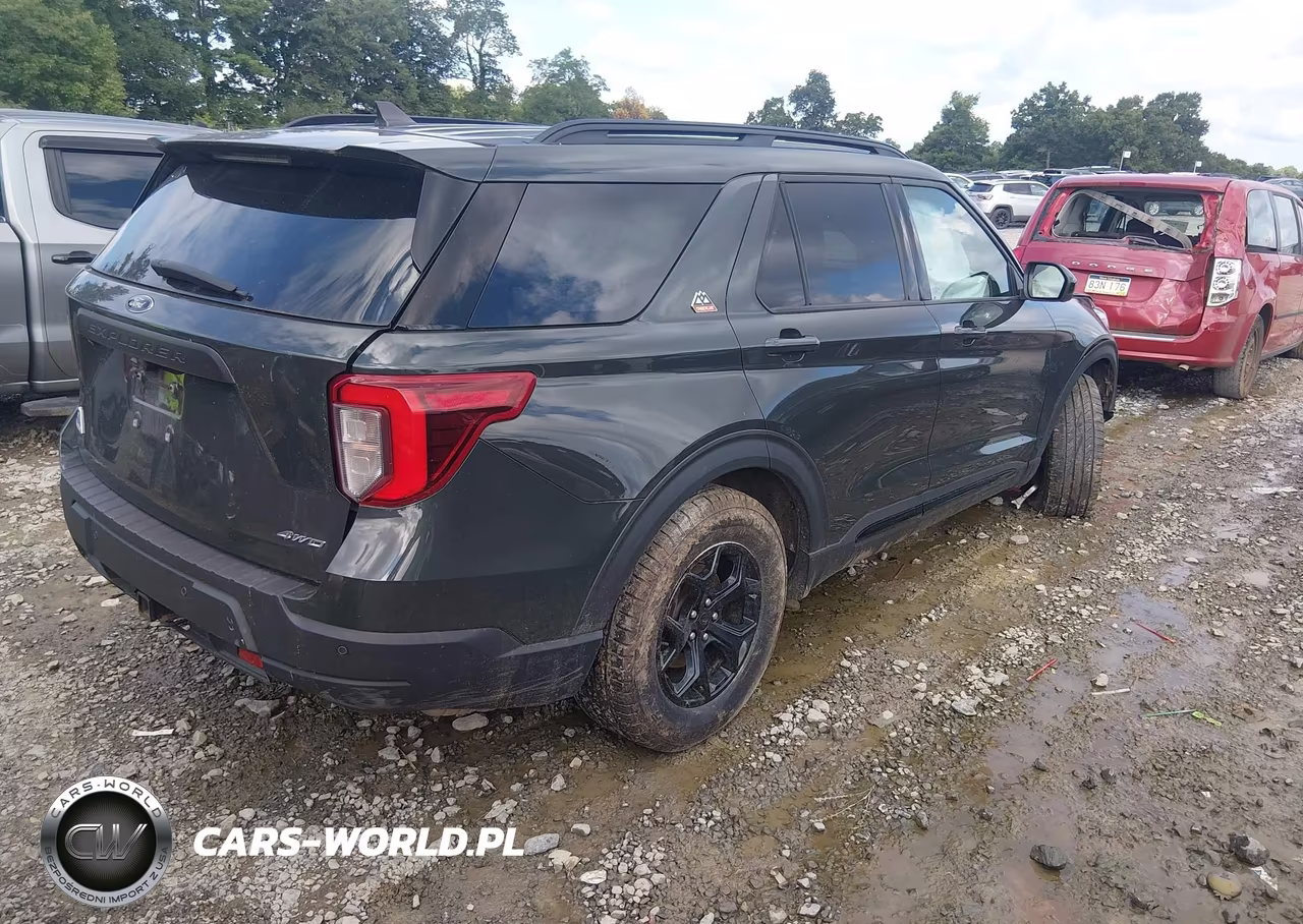 2023 Ford Explorer Timberline VIN:1FMSK8JH7PGA97300 - 4