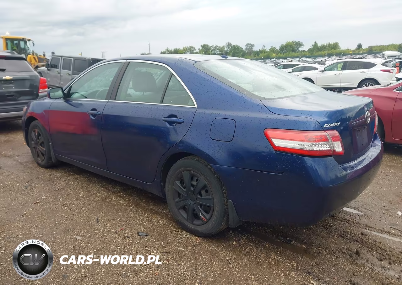 2010 Toyota Camry Le VIN:4T4BF3EK9AR028930 - 3