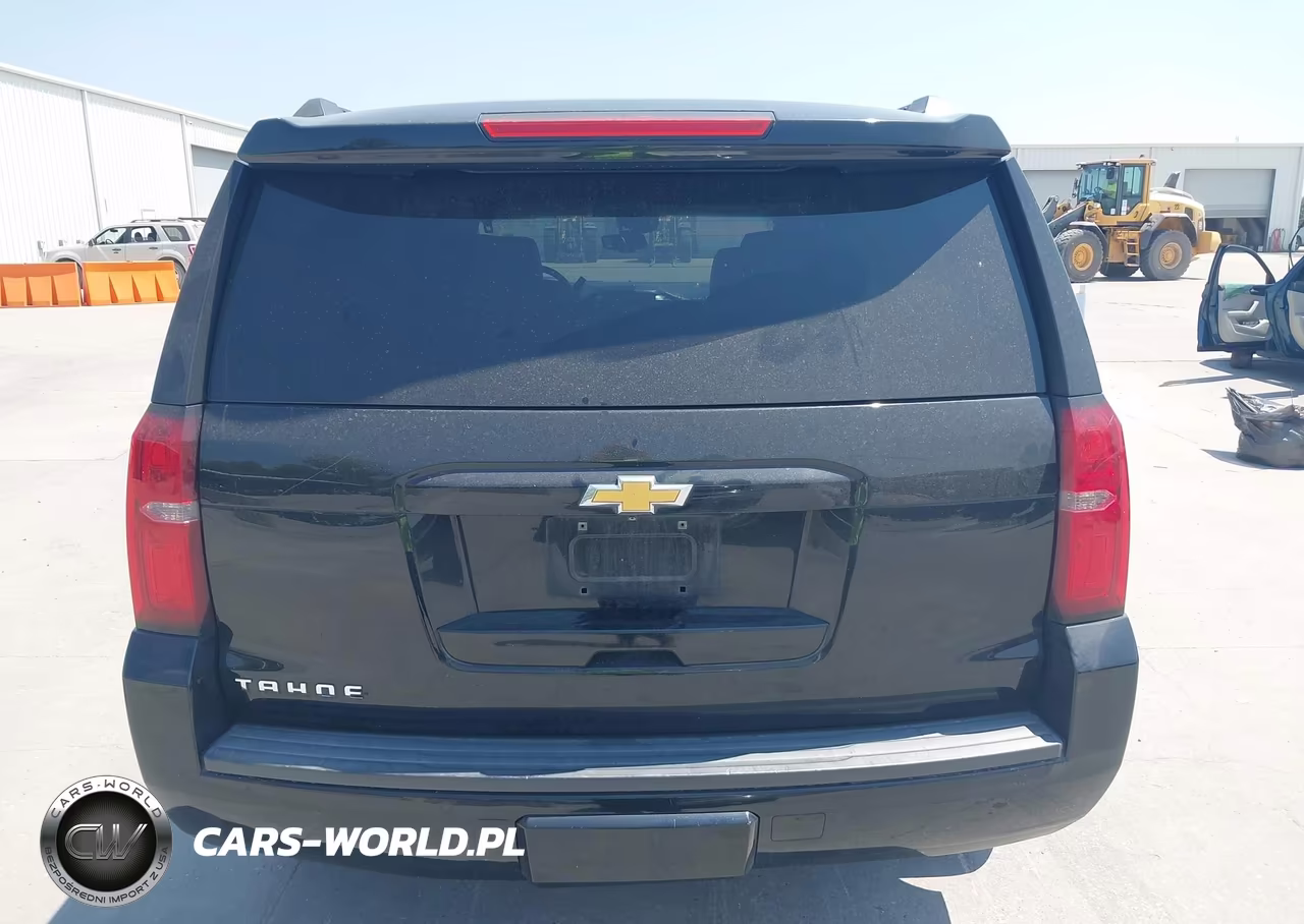 2015 Chevrolet Tahoe Lt VIN:1GNSCBKC5FR720957 - 17