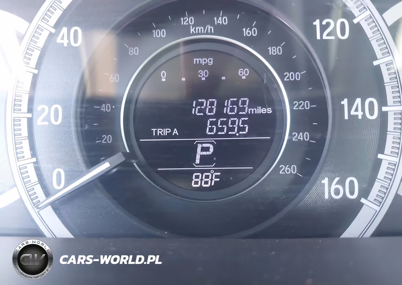 2017 Honda Accord Ex-L V6 VIN:1HGCR3F8XHA007417 - 16