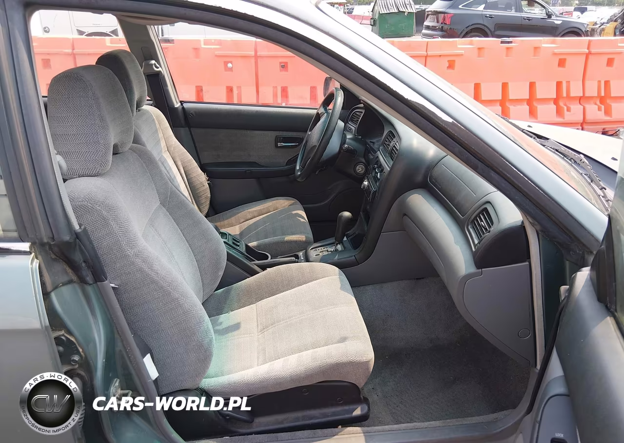 2001 Subaru Legacy L VIN:4S3BH635517305272 - 5