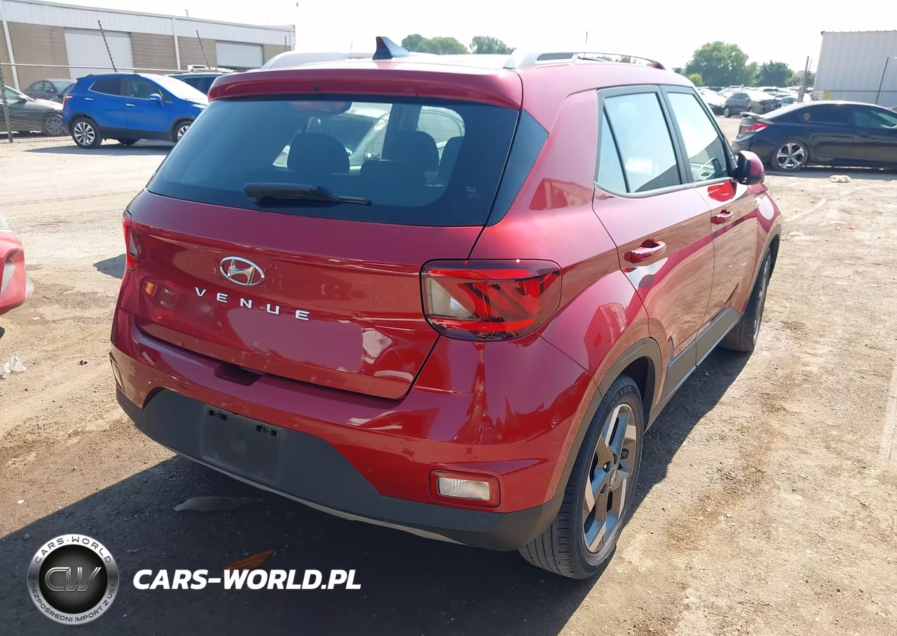 2021 Hyundai Venue Sel VIN:KMHRC8A31MU112838 - 4