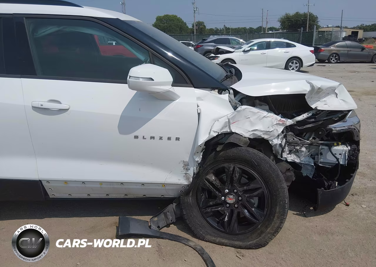2019 Chevrolet Blazer VIN:3GNKBGRS8KS654568 - 6