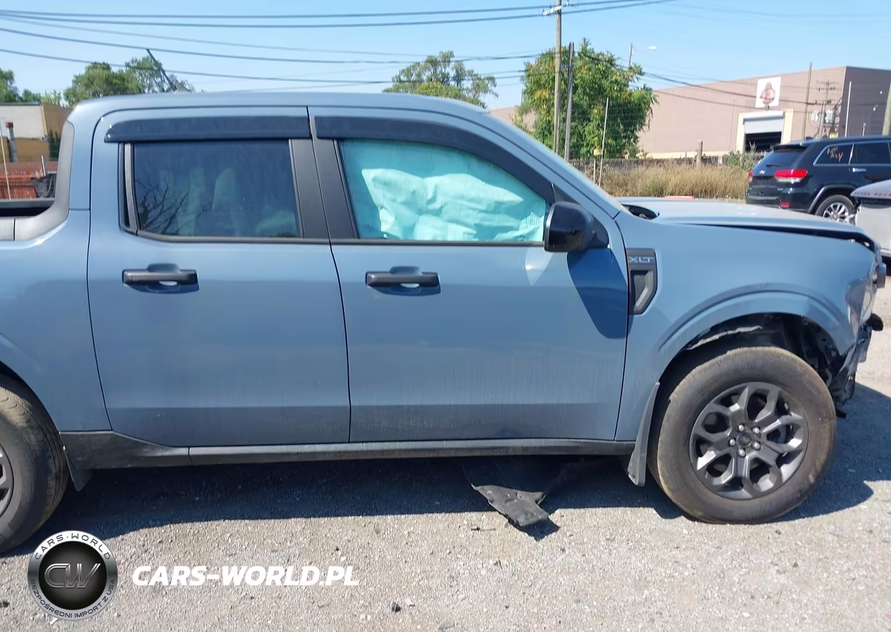 2024 Ford Maverick Xlt VIN:3FTTW8H35RRA79719 - 13