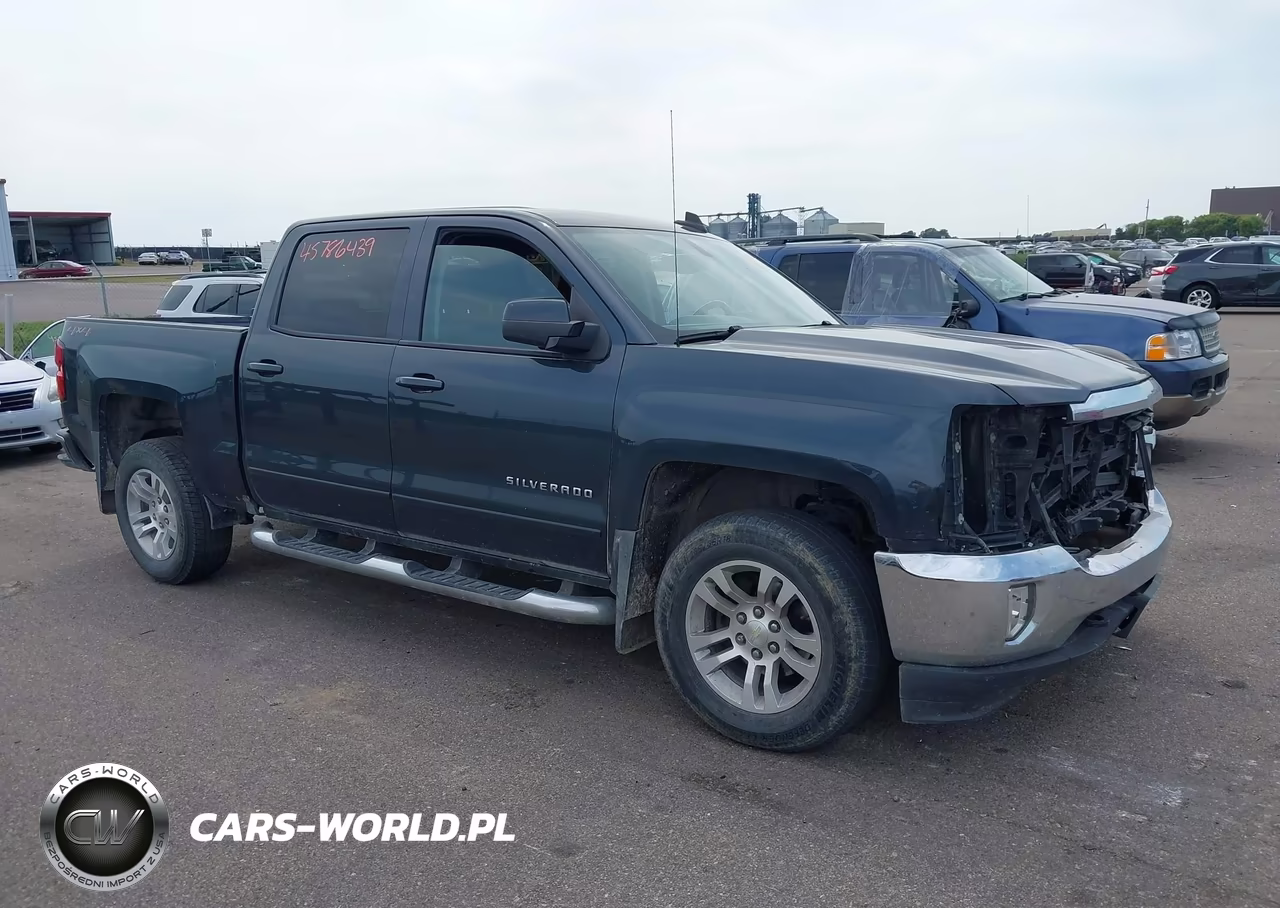 2018 Chevrolet Silverado 1500 1Lt VIN:3GCUKREC2JG326768 - 13