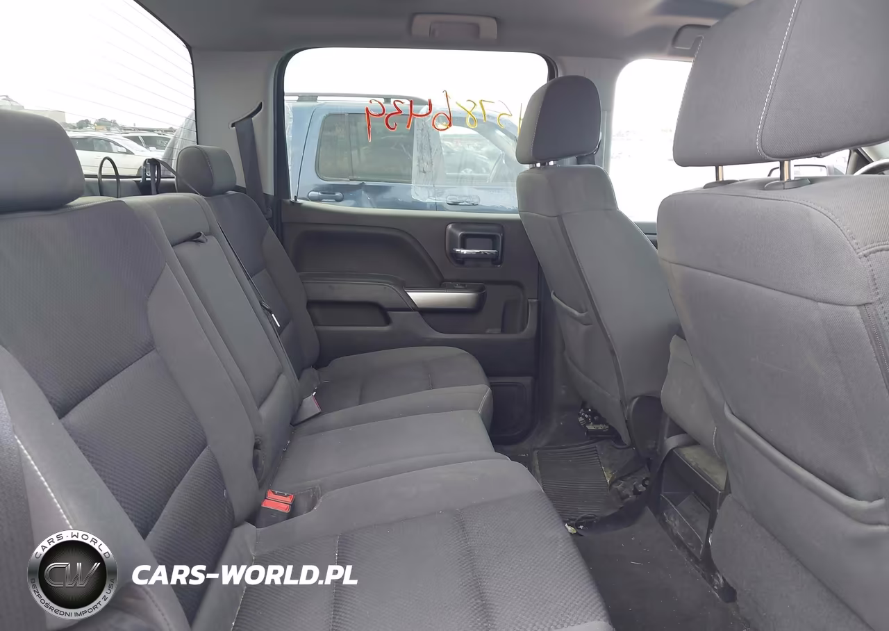 2018 Chevrolet Silverado 1500 1Lt VIN:3GCUKREC2JG326768 - 8