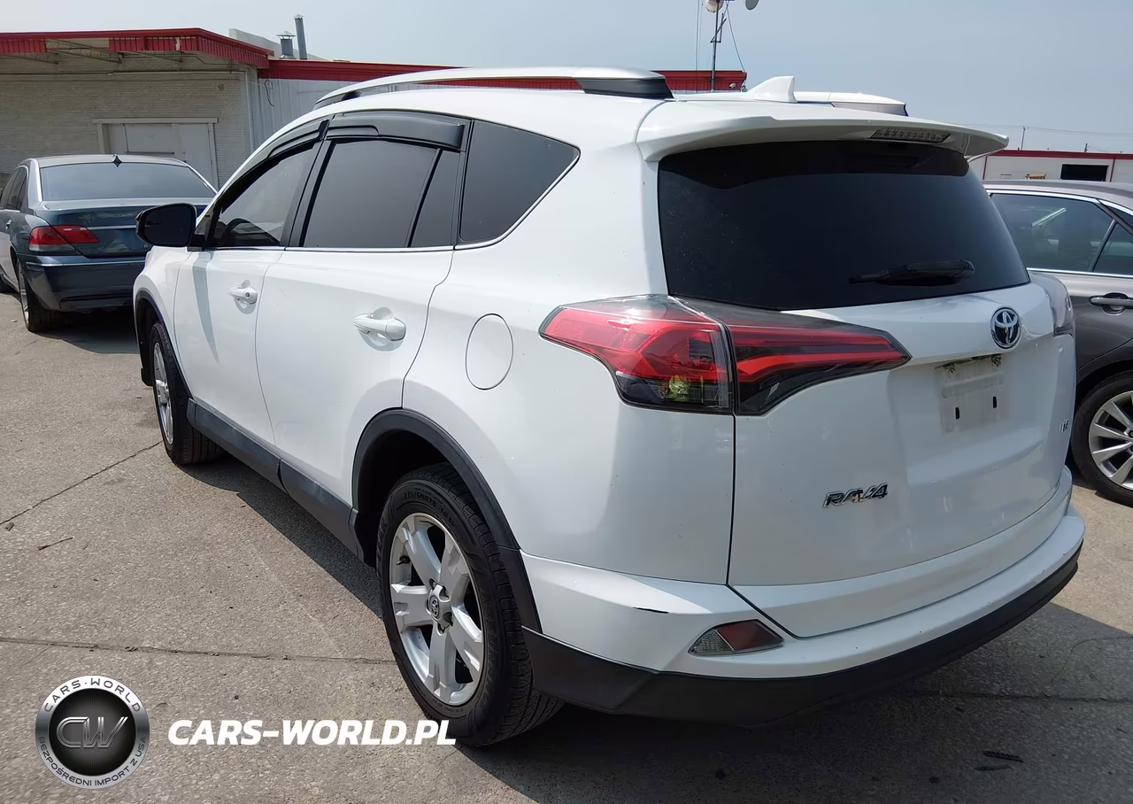 2017 Toyota Rav4 Le VIN:2T3ZFREV2HW325271 - 3