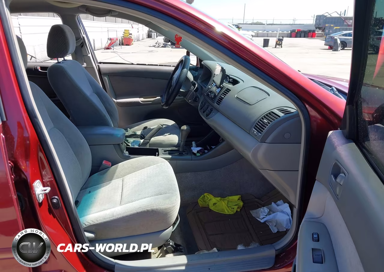2004 Toyota Camry Le V6 VIN:4T1BF32K84U071898 - 5