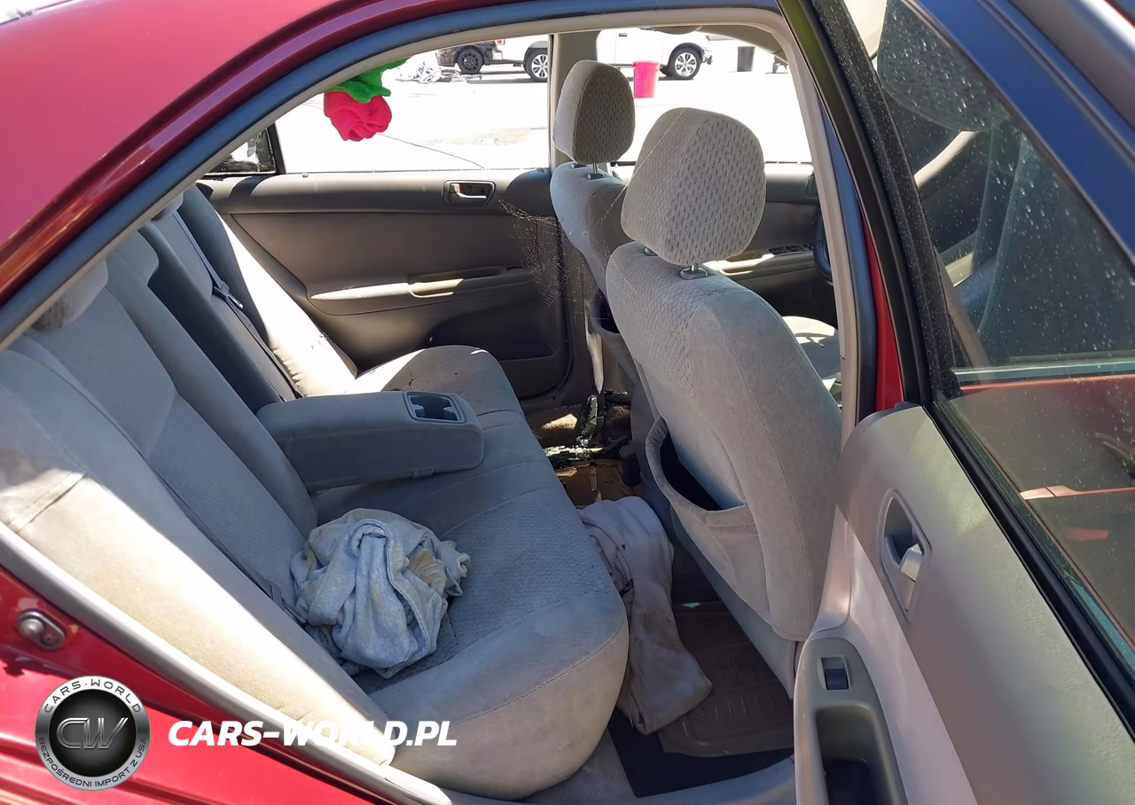 2004 Toyota Camry Le V6 VIN:4T1BF32K84U071898 - 8