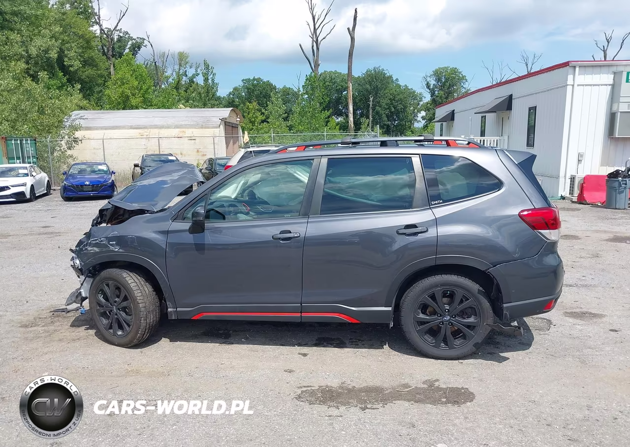 2021 Subaru Forester Sport VIN:JF2SKARC7MH576795 - 14